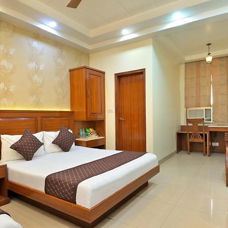 The Aster Karol Bagh Homely Atmosphere New Delhi Extérieur photo